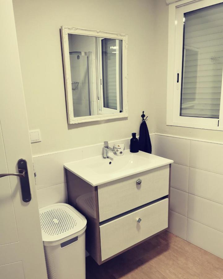 Laurel No5 Apartment Logrono Luaran gambar